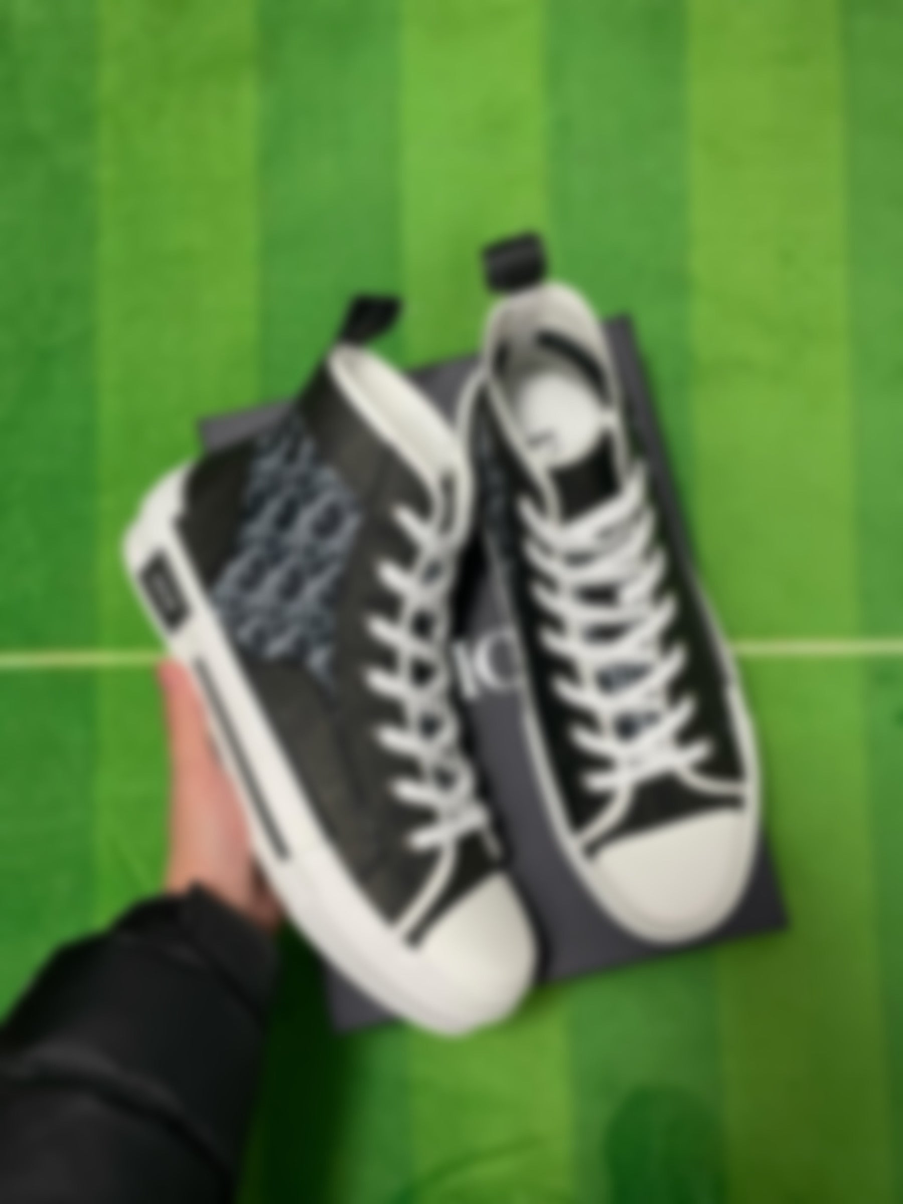 CD15K - High Top Sneaker