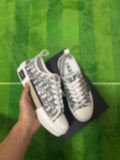 CD15K - Low Top Sneaker
